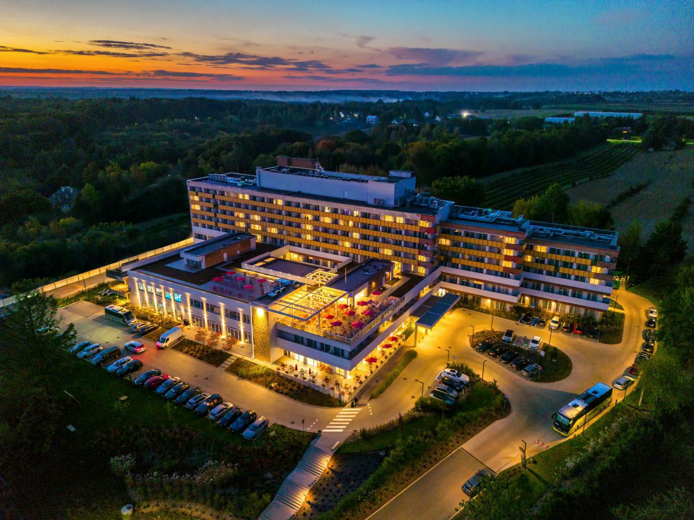Arche Na cz w Dawne Sanatorium Milicyjne Na cz w Basen SPA I arche-na-cz-w-dawne-sanatorium-milicyjne-na-cz-w-basen-spa-i